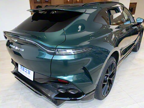 2025�� 4.0T V8 707