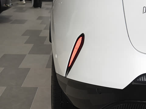 2025�� Max �����