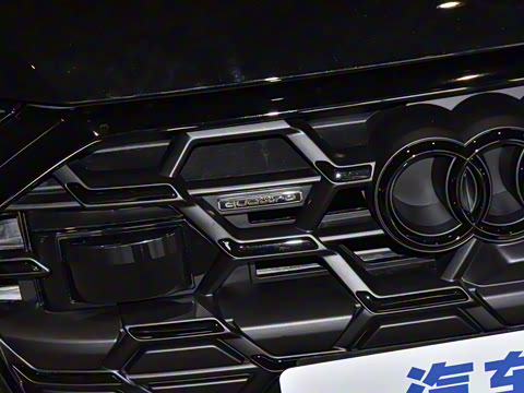 2025�� Avant 45 TFSI ��̽�ռ�