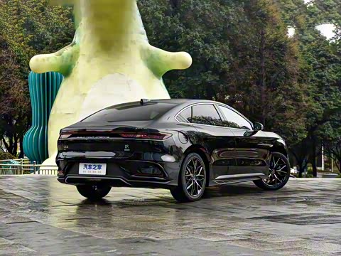 2025�� EV �Ǽݰ� 506KM�����