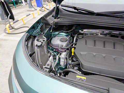 2025�� ̽��L 330TSI ������ӢCity��