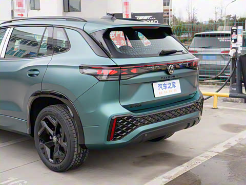 2025�� ̽��L 330TSI ������ӢCity��