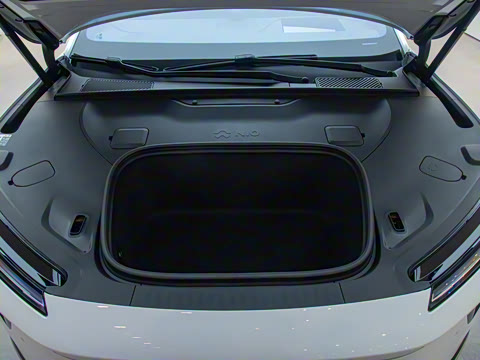 2025�� 102kWh ǩ����