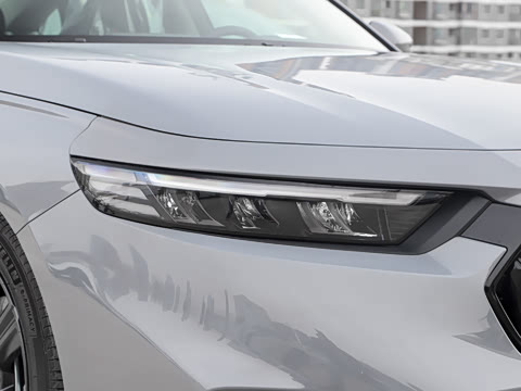 2025�� 260TURBO ��Ӣ��