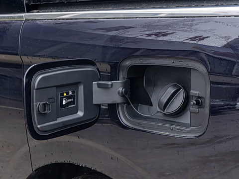 2025�� PHEV ����׿Խ������