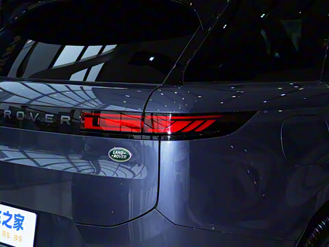 2025�� 400PS Dynamic SE