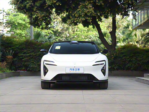 2025�� Ultra�����