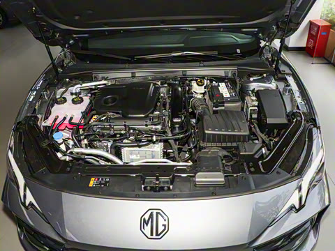 2025�� 1.5T 300 DCT������