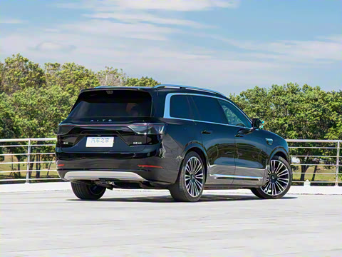 2025�� ���� Ultra�� 52kWh 6����