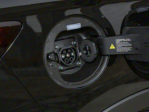 2025�� EV �Ǽݰ� 520km �����