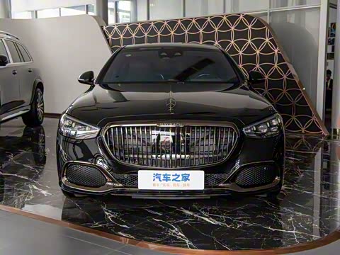 2025�� �Ŀ� S 680 4MATIC ��ҹ��