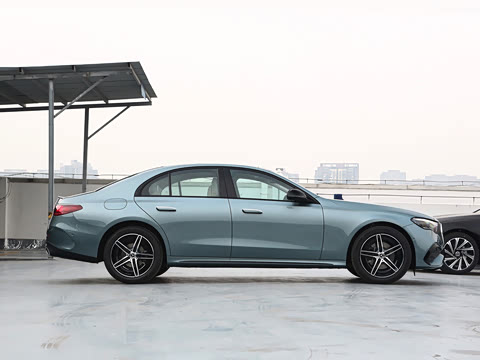 2025�� E 260 �˶���