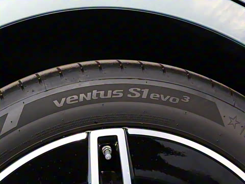 2025�� E 260 �˶���