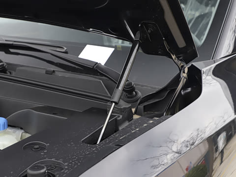 2025�� 210Ultra���Ȱ� 5��