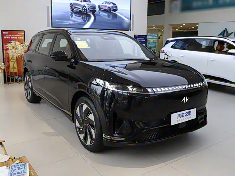 2025�� 636Ultra���Ȱ� 6��