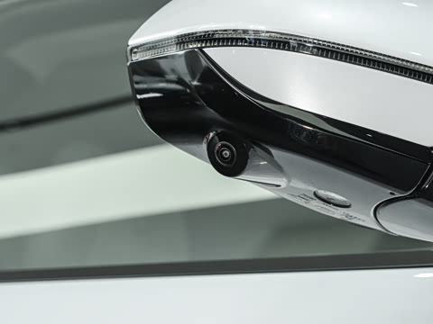 2025�� DM-i 1.5T 100km ��Խ��