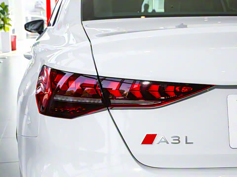 2025�� A3L Limousine 35TFSI �ɳ������� +������ѡ��