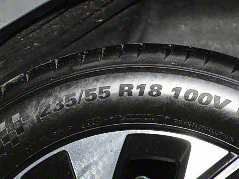 2025�� ̽��L 330TSI ������Ӣ