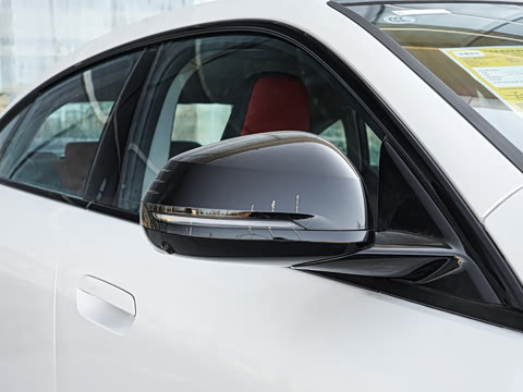 2025�� 225L M�˶���ҹ��װ