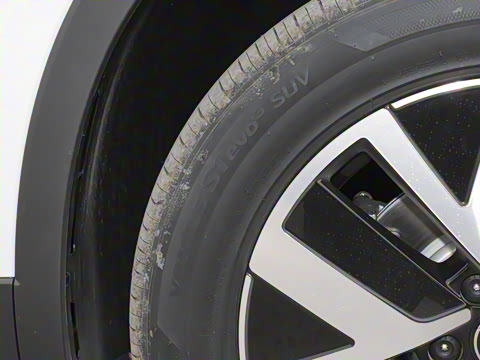 2025�� ������ 300TSI