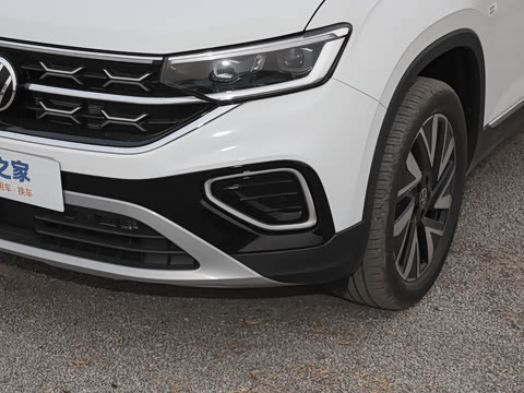 2025�� ������ 330TSI