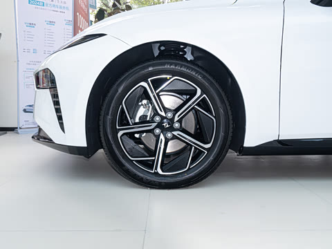 2024�� ���� 530Air��