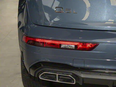 2025�� 45 TFSI ����������