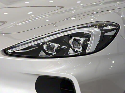 2025�� 688MAX 175kW