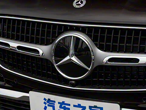 2024�� GLC 260 L 4MATIC ������ 5��