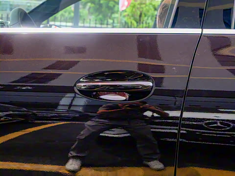 2024�� GLC 260 L 4MATIC ������ 5��