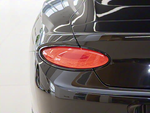 2024�� GT V8 Edition 8