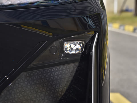 2025�� 520Max ��ΪǬ���Ǽ�ADS SE�����