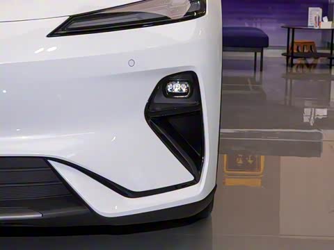 2025�� 300Ultra  �����Ǽ�AD PRO���̰�