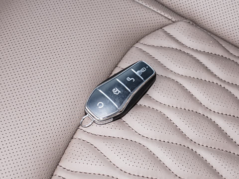 2025�� EV �Ǽݰ� 605KM������