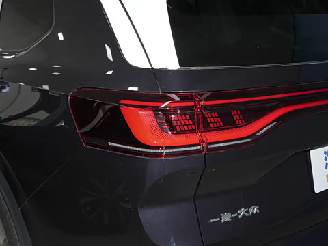 2025�� 380TSI ���������Ѿ�Pro  ������ 6��