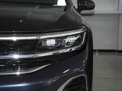 2025�� 380TSI ���������Ѿ�Pro  ������ 6��