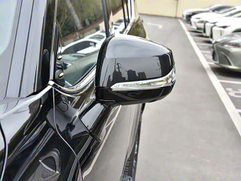 2025�� 700h ��;��