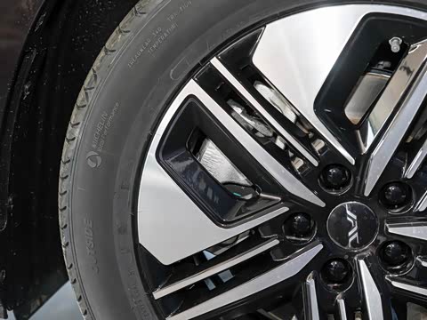 2024�� ������ 1.5T  252KM �콢�� ��Ԫ�