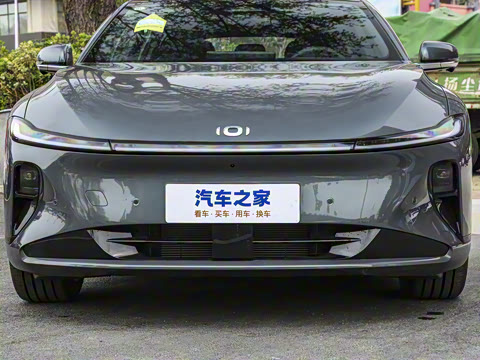 2025�� ��������� 710�콢��