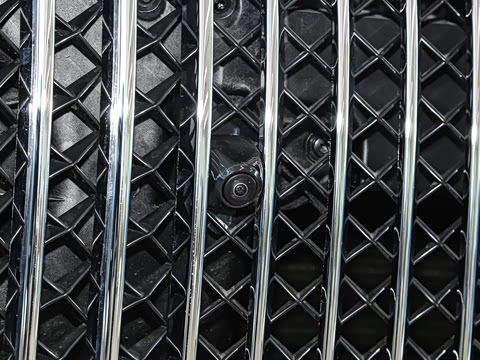 2024�� V8 Edition 8