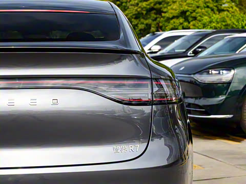 2025�� ���� 251km Pro