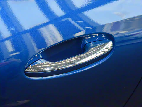 2025�� CLE 260 ���ܳ�