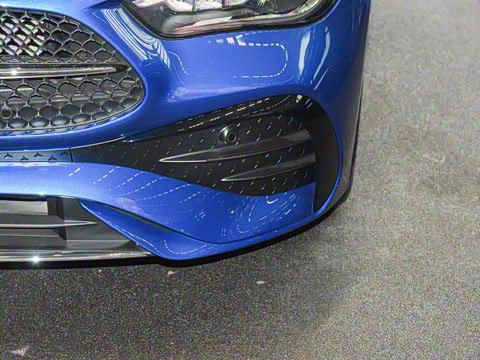 2025�� CLE 260 ���ܳ�