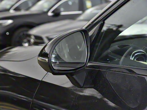 2025�� GLC 300 4MATIC ����SUV