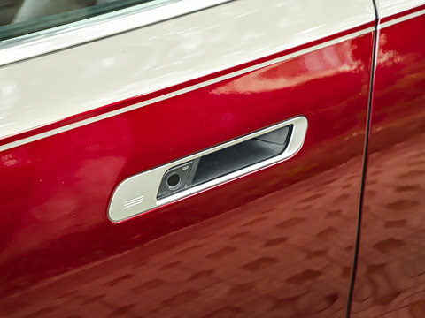 2023�� eDrive50L ����������װ