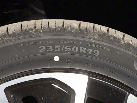 2025�� EV �Ǽݰ� 520km �����