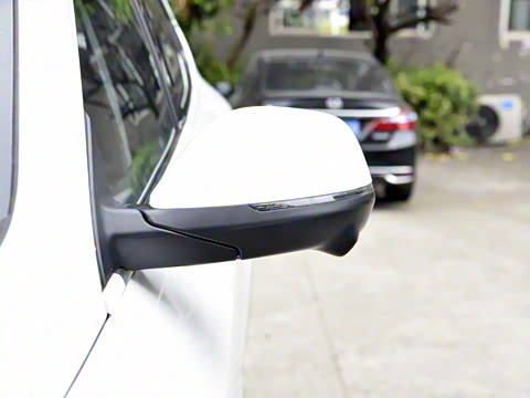 2025�� 1.5T �������а�