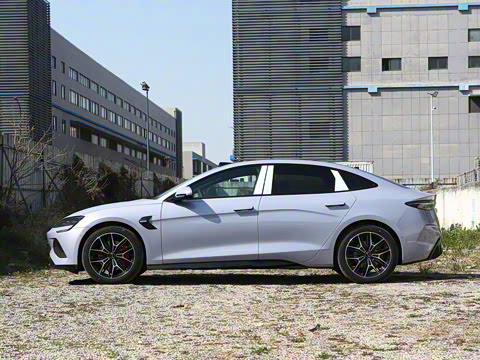 2025�� �Ŀ� 600�����Ǽݰ�