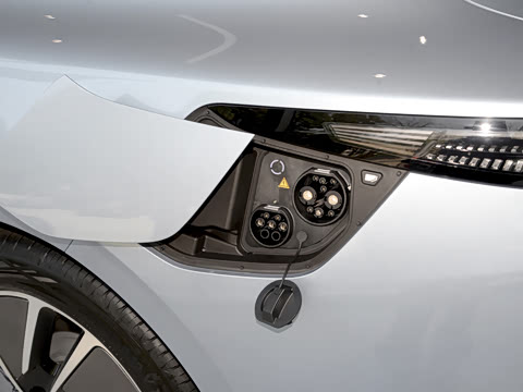 2025�� ���� Max ����������ʻ