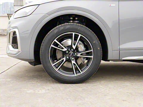 2025�� 40 TFSI ʱ�ж�����